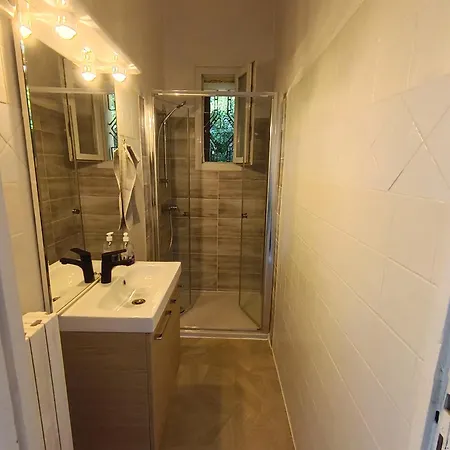 T3 Terrasse Calme Proche Centre شقة *